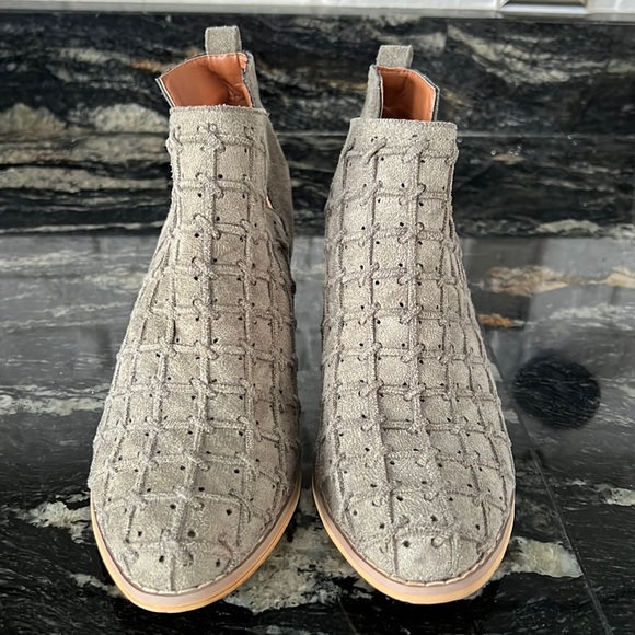 NWOB Mi.iM Lavin Anke Boot - Picture 3 of 15